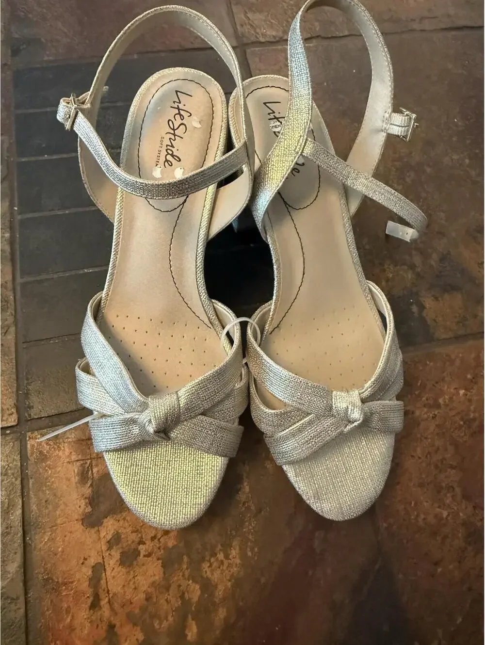 LifeStride  Gold LEATHER STRAPPY SANDAL Gold Sz 40